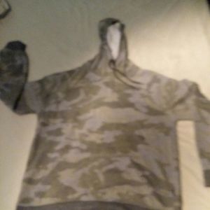 Camo hoody sweatshirt